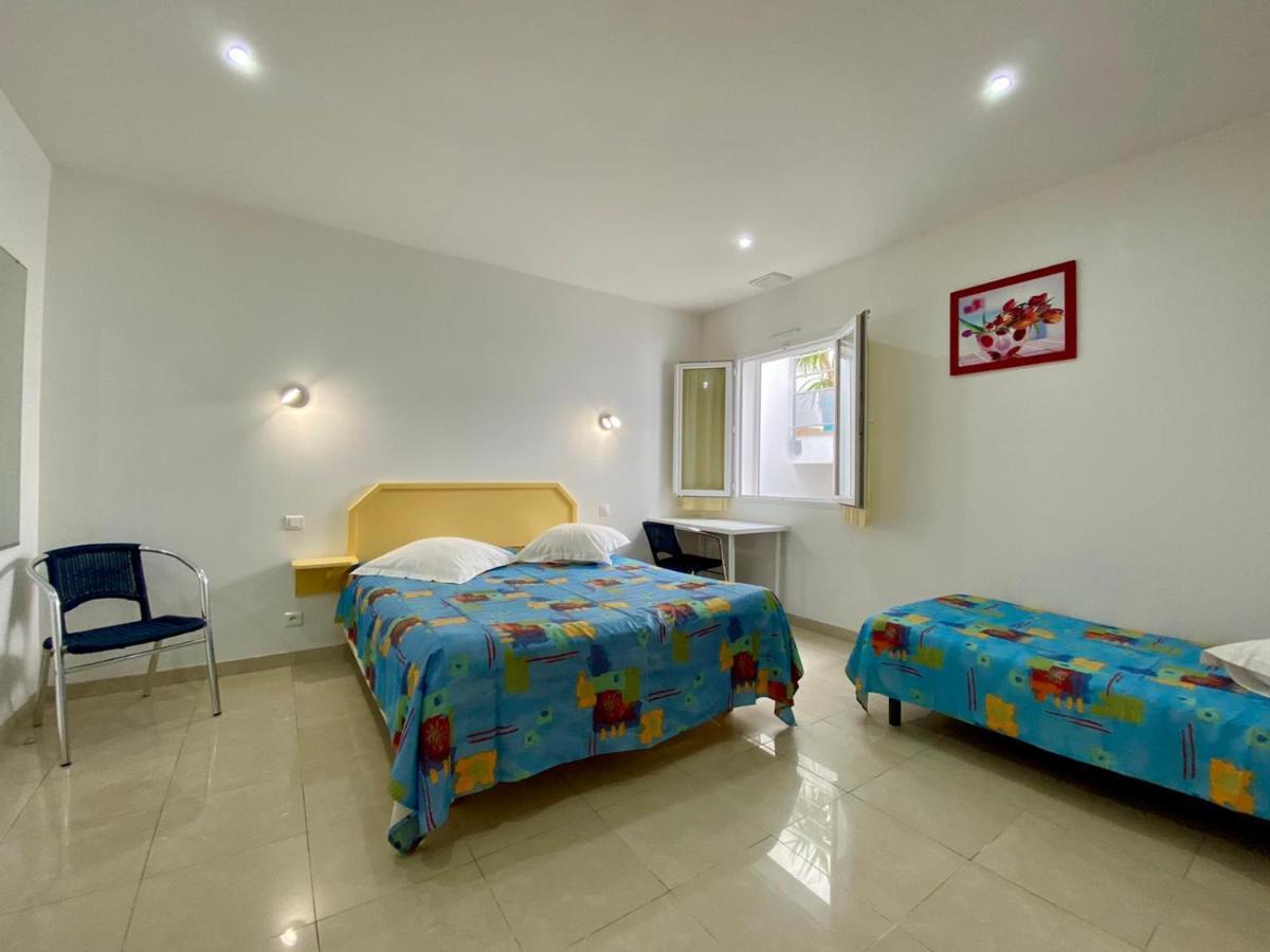 Hotel Myriam Vias Plage מראה חיצוני תמונה